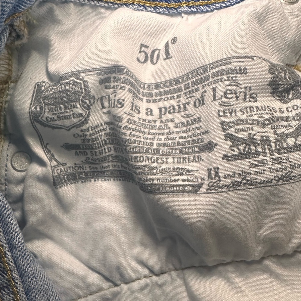 Levi's Light Blue Jean Shorts for Women - Picture 6 of 6